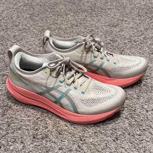 ASICS Gel Kayano 31 Running Shoe - Birch/Energy Aqua